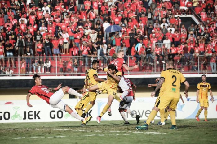 Bali United vs Barito Putera, Kemenangan Dramatis di Akhir Laga