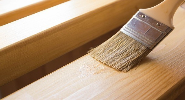 Mengenal Jenis Finishing Kayu untuk Furniture agar Lebih Estetik
